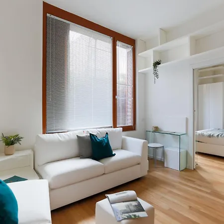 The Best Rent - One-Bedroom Apartment Near Crocetta Milan Exterior photo