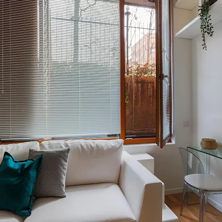 The Best Rent - One-Bedroom Apartment Near Crocetta Milan Exterior photo